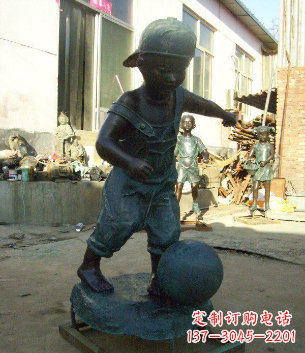 泰安小孩玩耍青铜人物铜雕