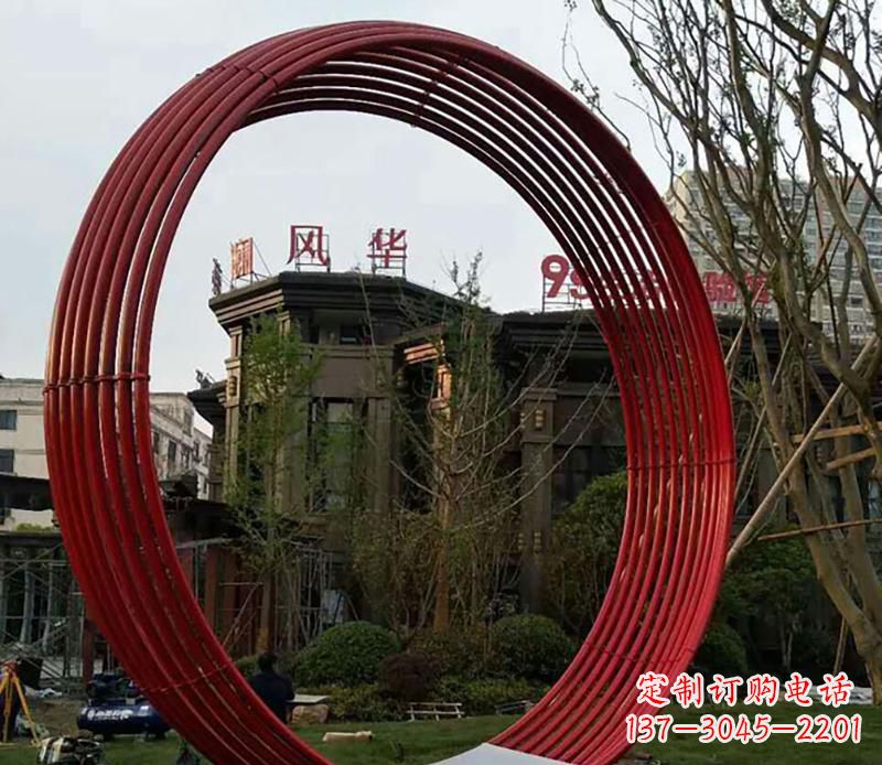 泰安小区不锈钢圆环景观雕塑