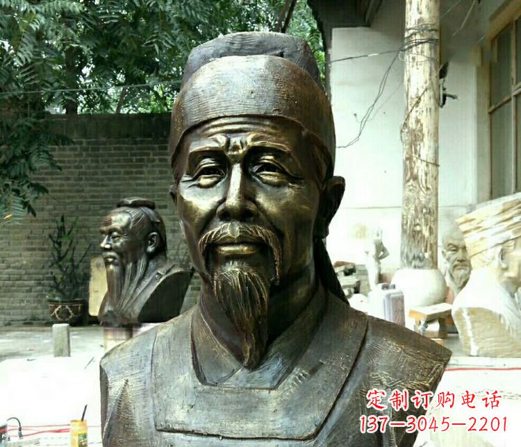 泰安校园杜甫胸像铜雕