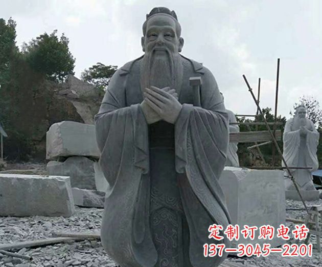 泰安校园孔子人物石雕