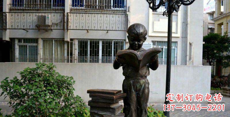 泰安校园念书的小男孩景观铜雕