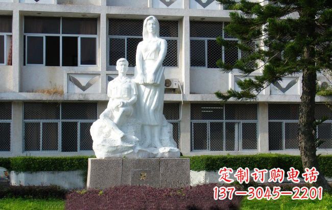 泰安校园人物晨读的学生