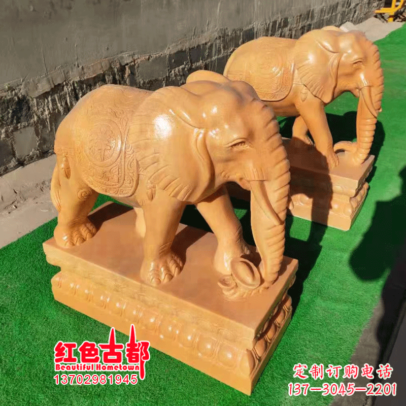 泰安银行门口的石雕大象