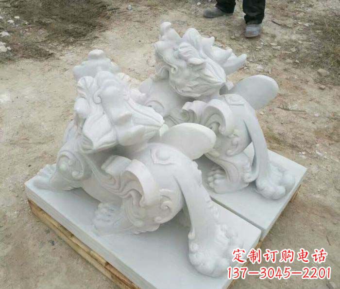 泰安招财进宝立式貔貅门口石雕