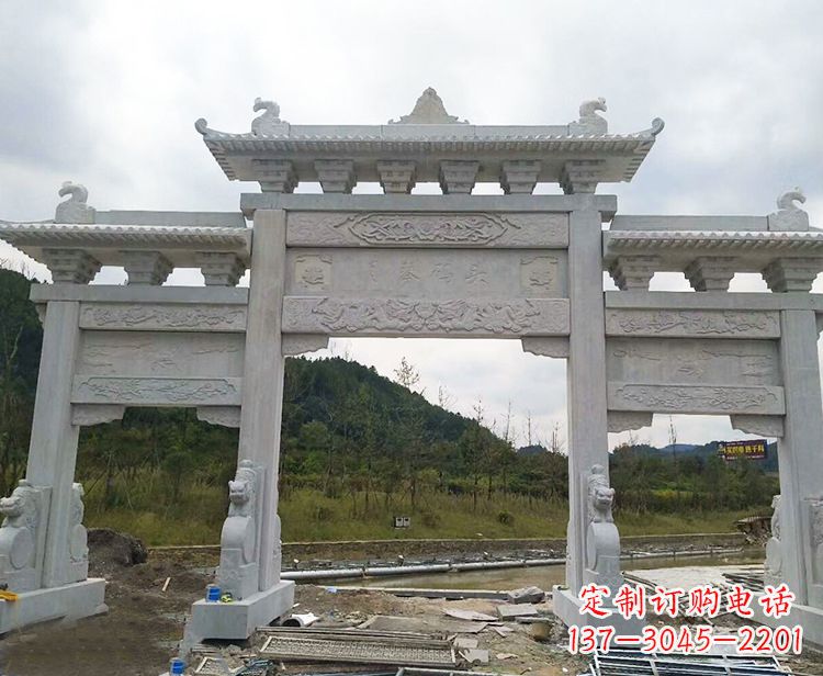 泰安忠义石牌坊
