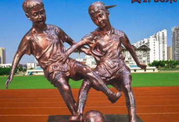 泰安学校铜雕踢足球儿童