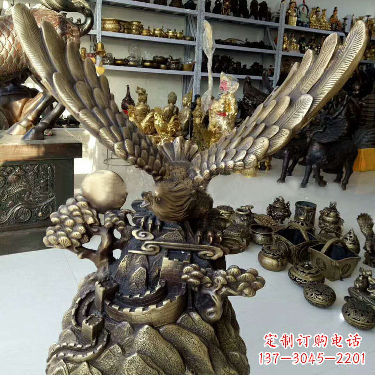 泰安铸铜老鹰雕塑