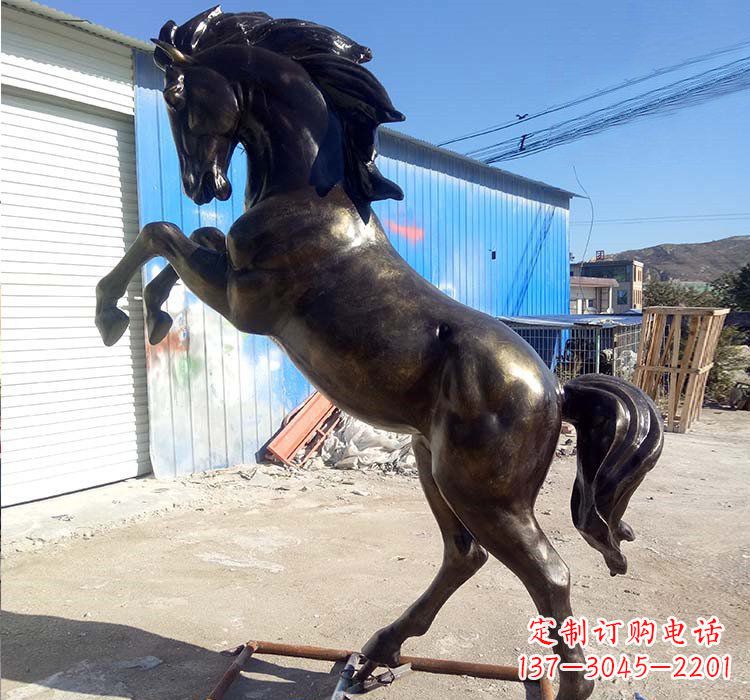 泰安铸铜立马