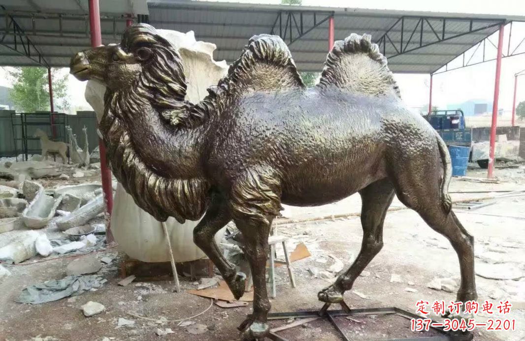 泰安铸铜骆驼雕塑 (2)