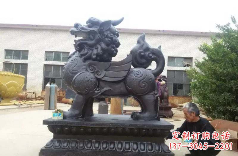 泰安铸铜门口貔貅雕塑