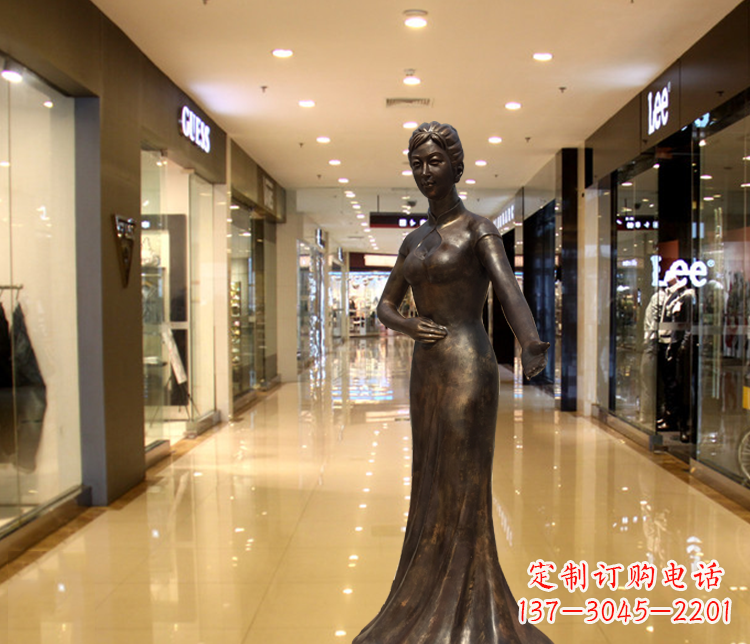 泰安穿旗袍的迎宾女人铜雕