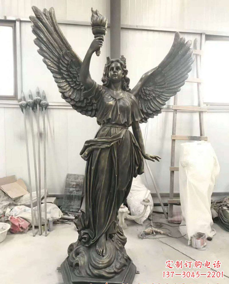 泰安自由女神像铜雕