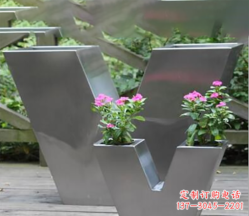 泰安花盆不锈钢雕塑